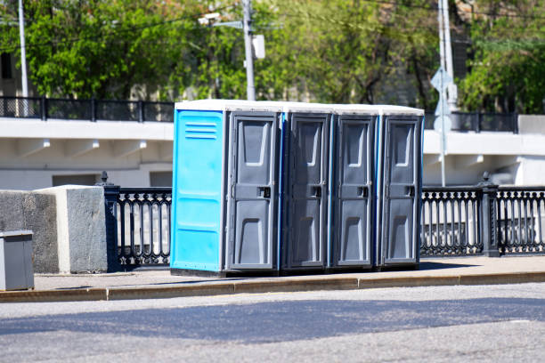 Portable Toilet Options We Offer in Dumont, NJ